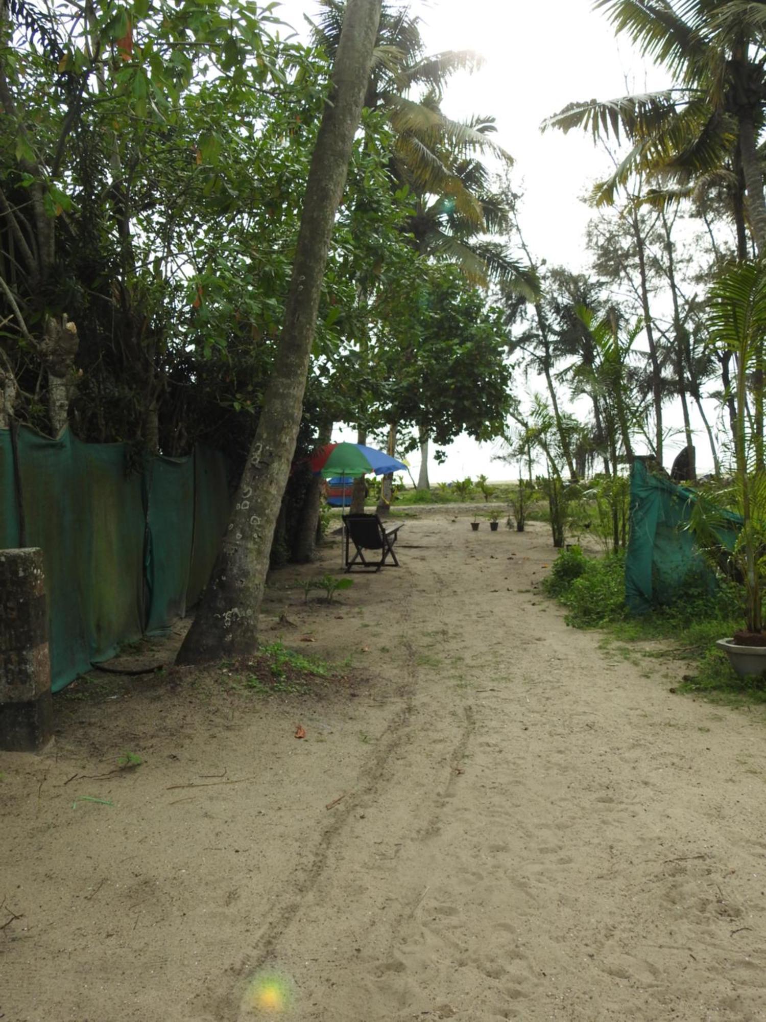 Shoreline Marari Beach Villa At Golden Beach Mararikulam Alappuzha ภายนอก รูปภาพ