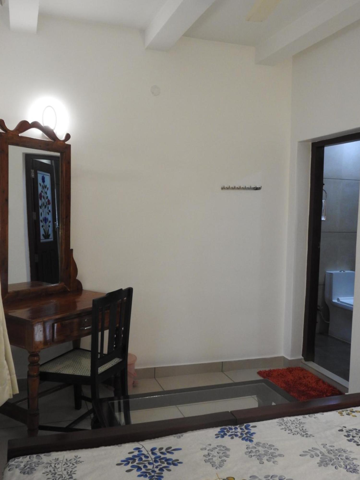 Shoreline Marari Beach Villa At Golden Beach Mararikulam Alappuzha ภายนอก รูปภาพ