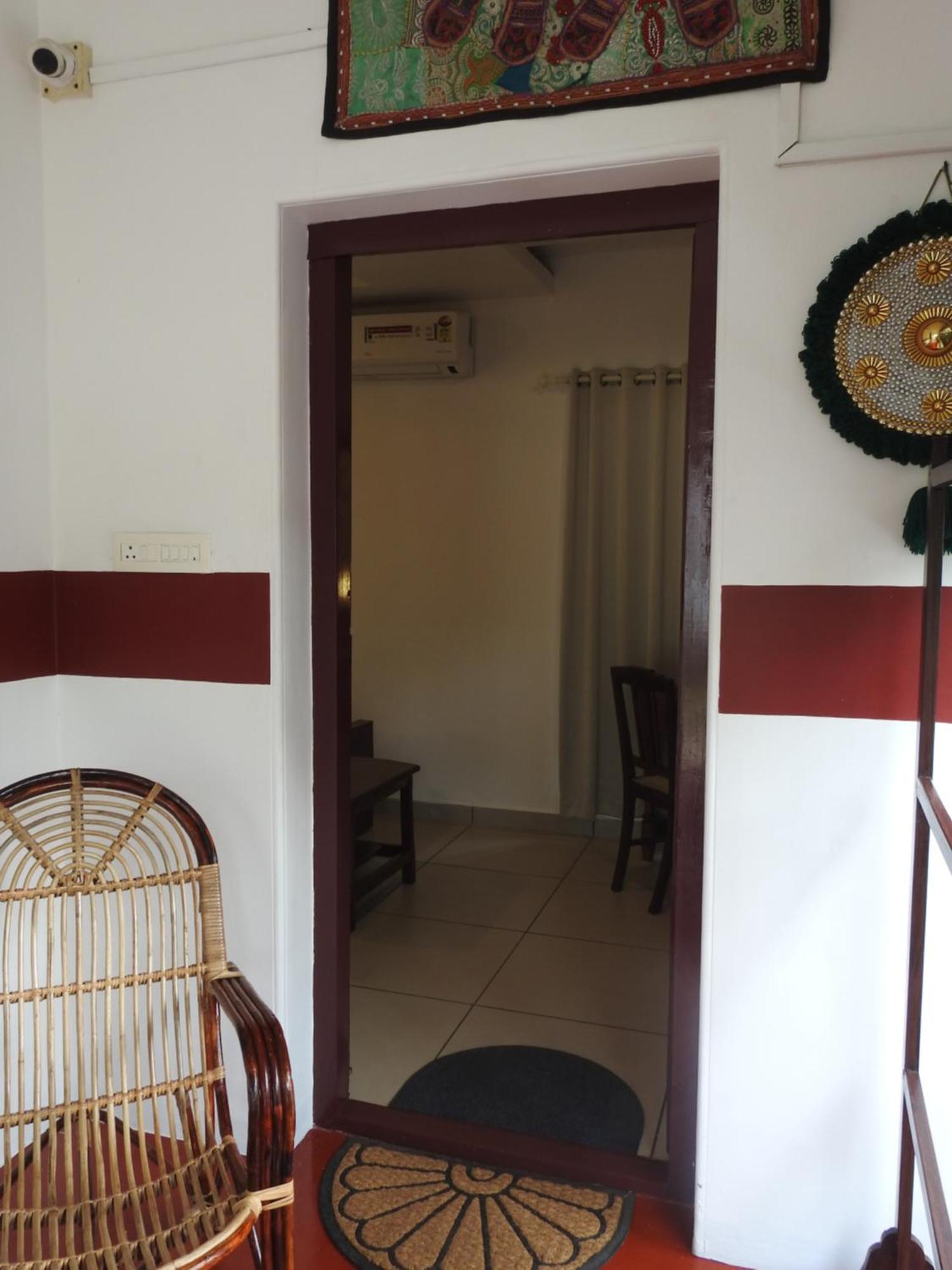 Shoreline Marari Beach Villa At Golden Beach Mararikulam Alappuzha ภายนอก รูปภาพ