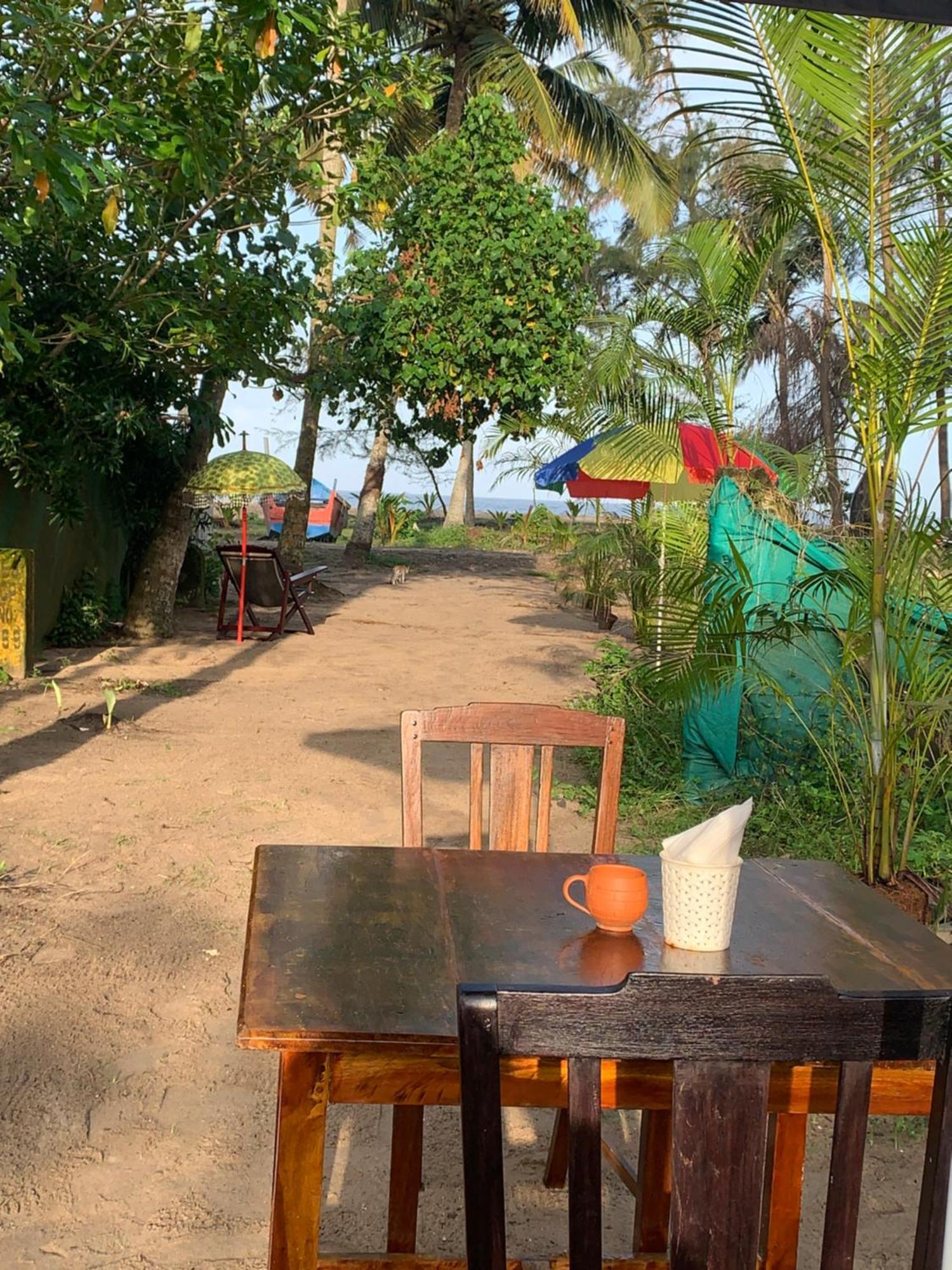 Shoreline Marari Beach Villa At Golden Beach Mararikulam Alappuzha ภายนอก รูปภาพ