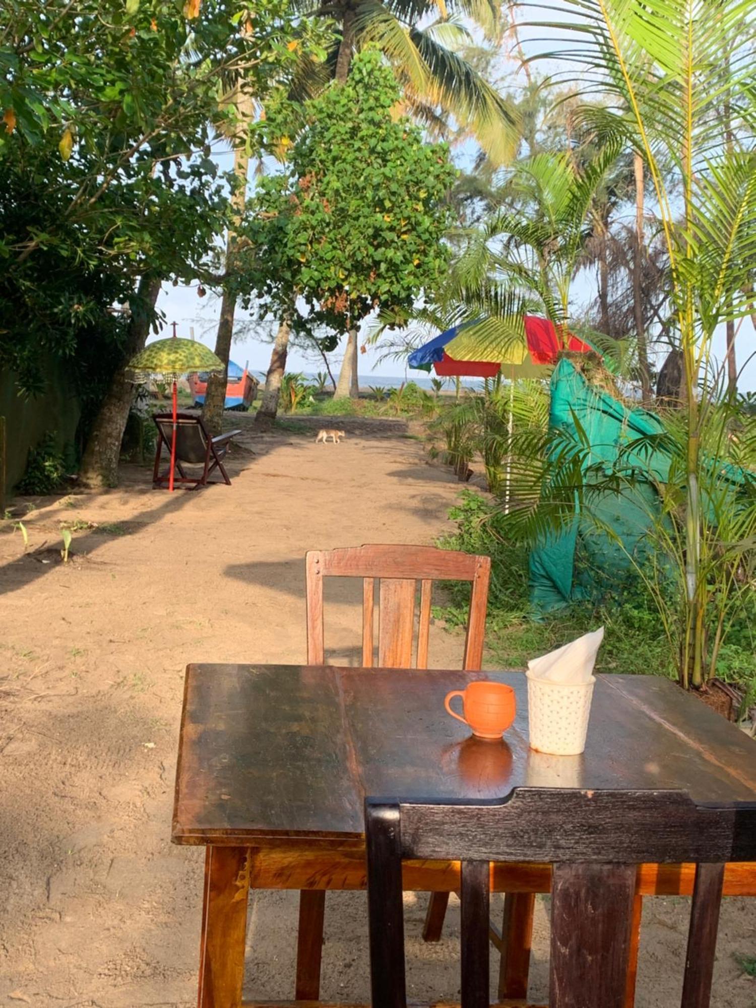 Shoreline Marari Beach Villa At Golden Beach Mararikulam Alappuzha ภายนอก รูปภาพ